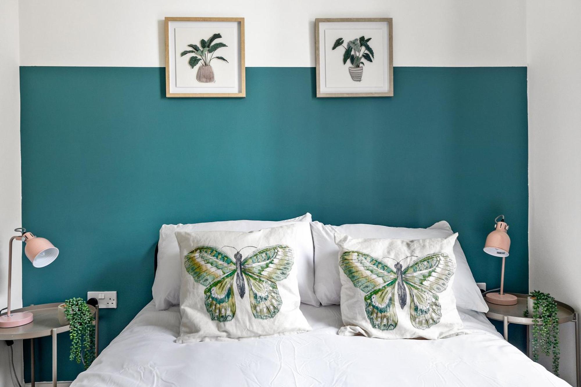 Spacious House By Quay - Sleeps 7 - Free Parking Plymouth Buitenkant foto